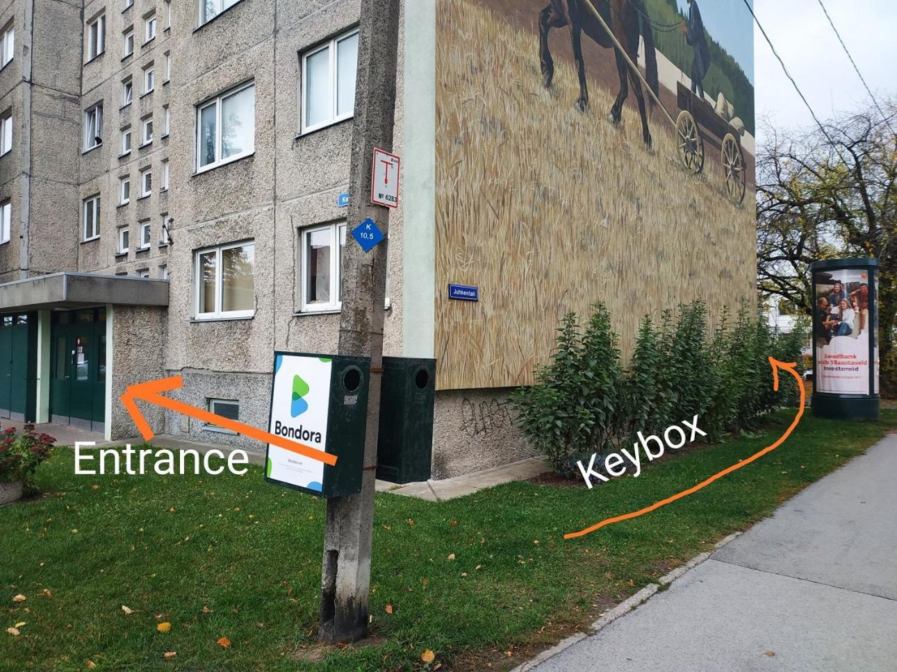 Economy Baltics Apartments - Keldrimaee Tallinn Kültér fotó